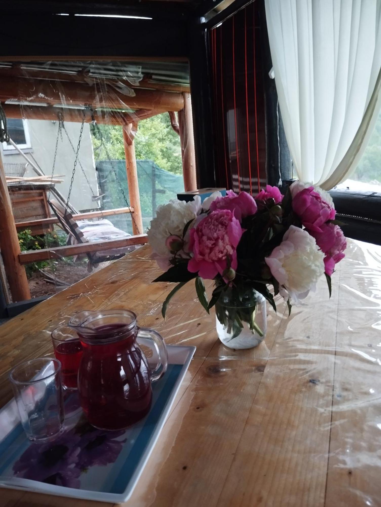 У Ондраша Lejlighed Yasinia Eksteriør billede